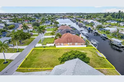 3516 SW 7th Ter, Cape Coral, FL 33991 - Photo 5