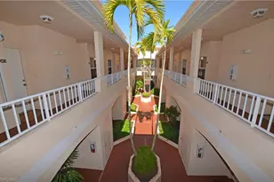 1044 Woodshire Ln, Naples, FL 34105 - Photo 27