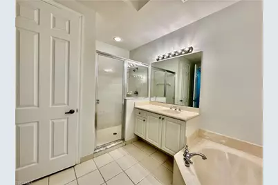 1425 Mariposa Cir #202, Naples, FL 34105 - Photo 13