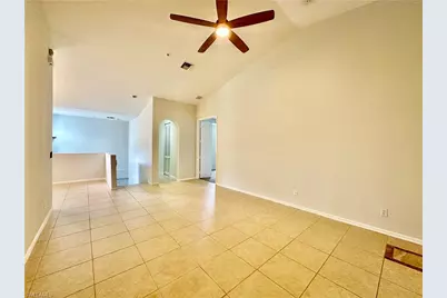 1425 Mariposa Cir #202, Naples, FL 34105 - Photo 5