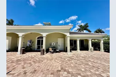 1425 Mariposa Cir #202, Naples, FL 34105 - Photo 23