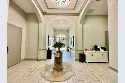 1425 Mariposa Cir #202, Naples, FL 34105 - Photo 21