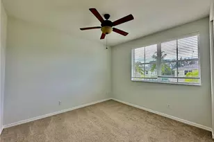 1425 Mariposa Cir, Naples, FL 34105 - Photo 15