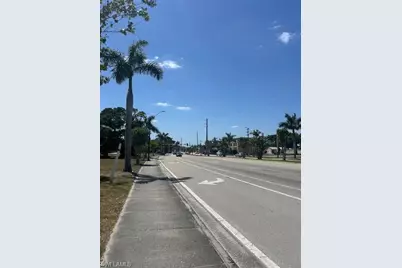 2756 Dr Martin Luther King Jr Blvd, Fort Myers, FL 33916 - Photo 5