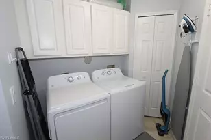 2110 Arielle Dr, Naples, FL 34109 - Photo 17