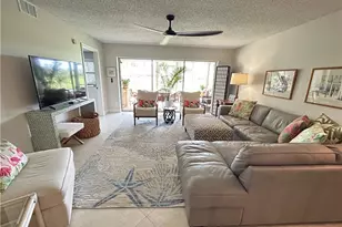 6780 Dennis Cir, Naples, FL 34104 - Photo 5