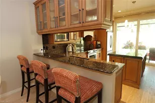 1080 5th St S, Naples, FL 34102 - Photo 7
