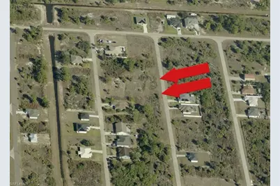 914 Norfolk Ave S, Lehigh Acres, FL 33974 - Photo 3