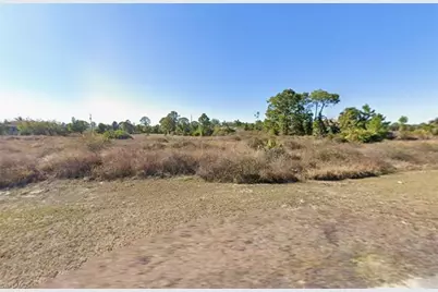 914 Norfolk Ave S, Lehigh Acres, FL 33974 - Photo 7