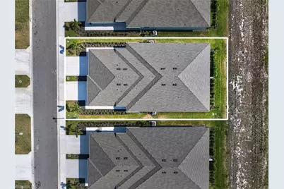 20559 Hazelnut Ct S, Lehigh Acres, FL 33936 - Photo 21