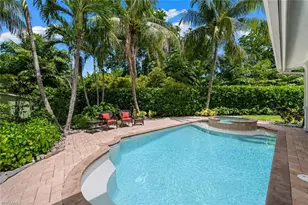 529 Fairway Terrace, Naples, FL 34103 - Photo 15