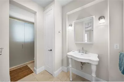 529 Fairway Ter, Naples, FL 34103 - Photo 39