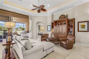 9006 Shenendoah Cir, Naples, FL 34113 - Photo 15