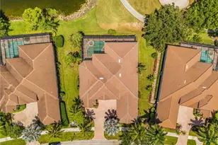 9006 Shenendoah Cir, Naples, FL 34113 - Photo 43