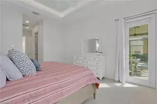 7832 Valencia Ct, Naples, FL 34113 - Photo 15
