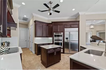 6081 Tamworth Ct, Naples, FL 34119 - Photo 15