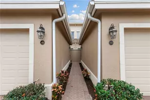 3053 Aviamar Cir, Naples, FL 34114 - Photo 23