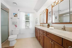 2476 Orchid Bay Dr, Naples, FL 34109 - Photo 15