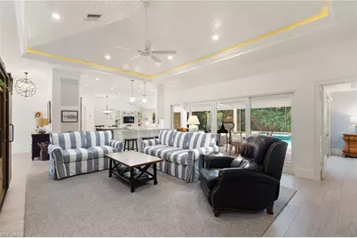 571 Neapolitan Ln, Naples, FL 34103 - Photo 5