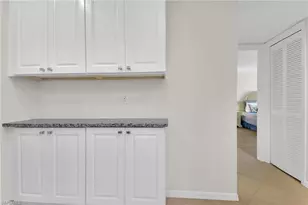 1542 Trafalgar Ln, Naples, FL 34116 - Photo 9