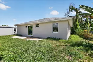 3027 2nd St, Fort Myers, FL 33916 - Photo 5
