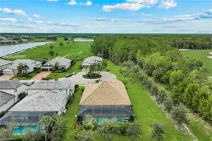 9527 Curlew Dr, Naples, FL 34120 - Photo 37