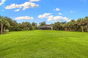 670 13th St NW, Naples, FL 34120 - Photo 31