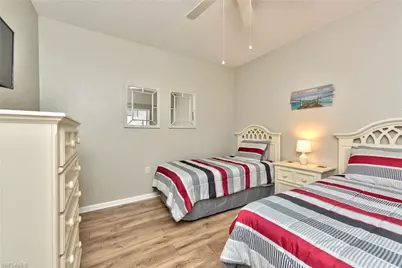 7935 Mahogany Run Ln #724, Naples, FL 34113 - Photo 11
