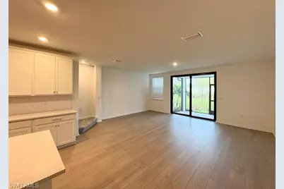 27880 Radiant Ct, Bonita Springs, FL 34135 - Photo 9