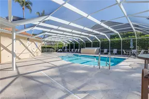 8315 Excalibur Cir, Naples, FL 34108 - Photo 25