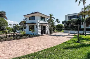 2348 Gulf Shore Blvd N, Naples, FL 34103 - Photo 39