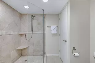 2348 Gulf Shore Blvd N, Naples, FL 34103 - Photo 17