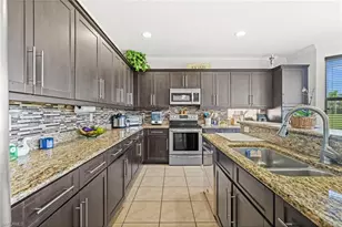 1654 Birdie Dr, Naples, FL 34120 - Photo 15