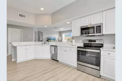 8990 Palmas Grandes Blvd #202, Bonita Springs, FL 34135 - Photo 5
