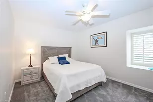 661 Windsurf Ln, Naples, FL 34108 - Photo 23