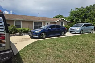 2201 46th St SW, Naples, FL 34116 - Photo 1