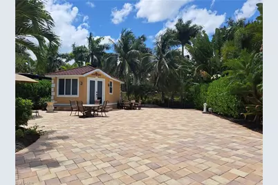 4400 Southern Breeze Dr, Naples, FL 34114 - Photo 1