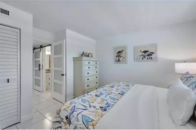 12945 Vanderbilt Dr #304, Naples, FL 34110 - Photo 29