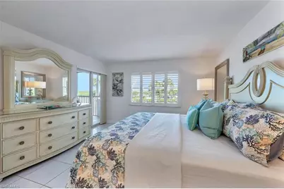 12945 Vanderbilt Dr #304, Naples, FL 34110 - Photo 25