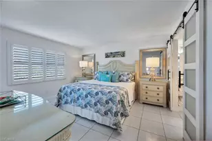 12945 Vanderbilt Dr, Naples, FL 34110 - Photo 23