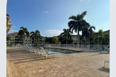 4121 Residence Dr #323, Fort Myers, FL 33901 - Photo 19