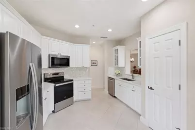 9193 Quartz Ln #16-102, Naples, FL 34120 - Photo 11
