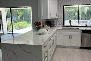 27157 Edenbridge Ct, Bonita Springs, FL 34135 - Photo 5