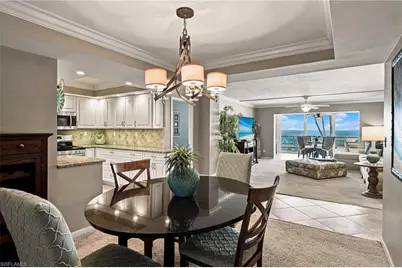 1717 Gulf Shore Blvd N #103, Naples, FL 34102 - Photo 15