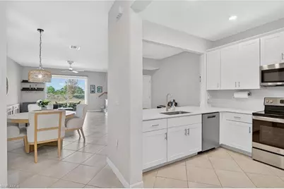 2821 Citrus St, Naples, FL 34120 - Photo 3