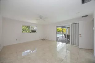 635 Wedge Dr, Naples, FL 34103 - Photo 7