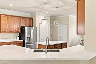 3817 Ruby Way, Naples, FL 34114 - Photo 7