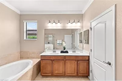 3817 Ruby Way, Naples, FL 34114 - Photo 17