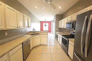 2135 Arielle Dr, Naples, FL 34109 - Photo 13