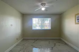 1205 Wildwood Lakes Blvd, Naples, FL 34104 - Photo 13